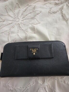 Prada Black Saffiano Leather Zip Wallet with Bow